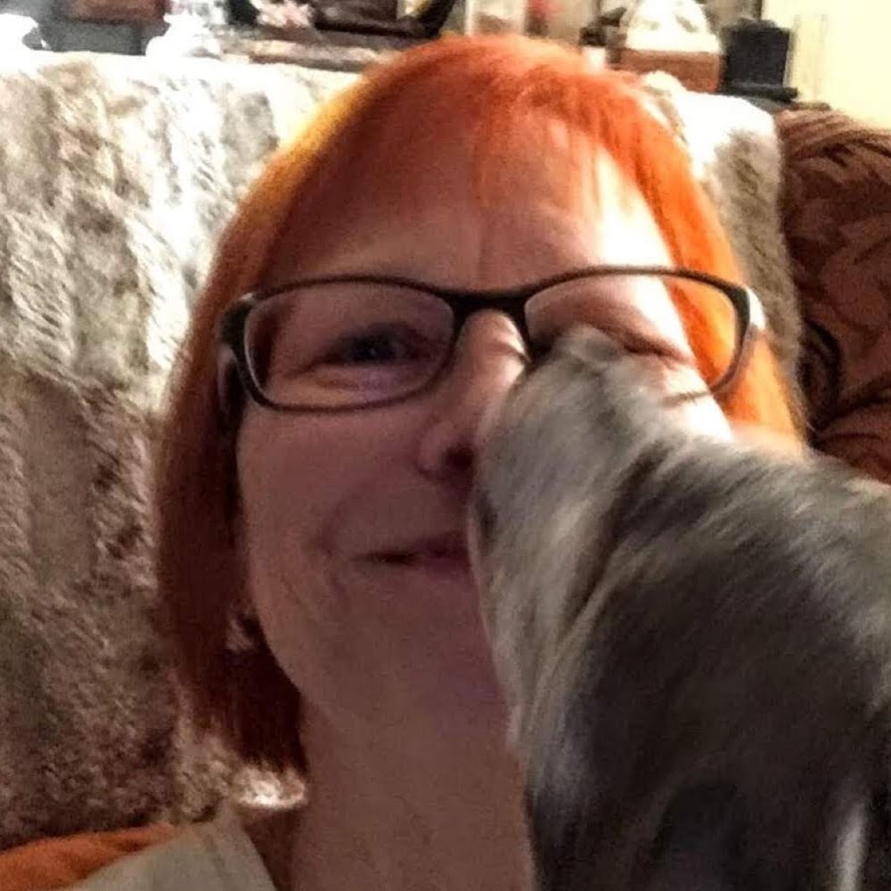 Meet your Posher, Janet